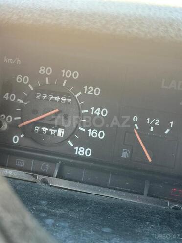 LADA (VAZ) Niva 1998, 277,000 km - 1.7 l - Qusar