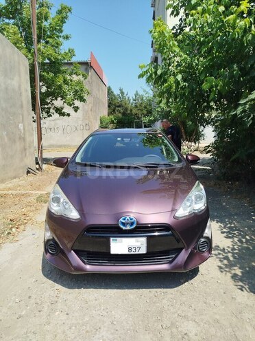 Toyota Aqua 2017, 110,000 km - 1.5 l - Gəncə