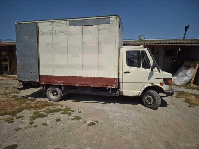 Mercedes 410 D 1992, 500,000 km - 2.9 л - Bakı