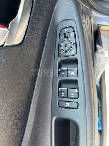 Hyundai Santa Fe 2018, 129,000 km - 2.0 л - Bakı