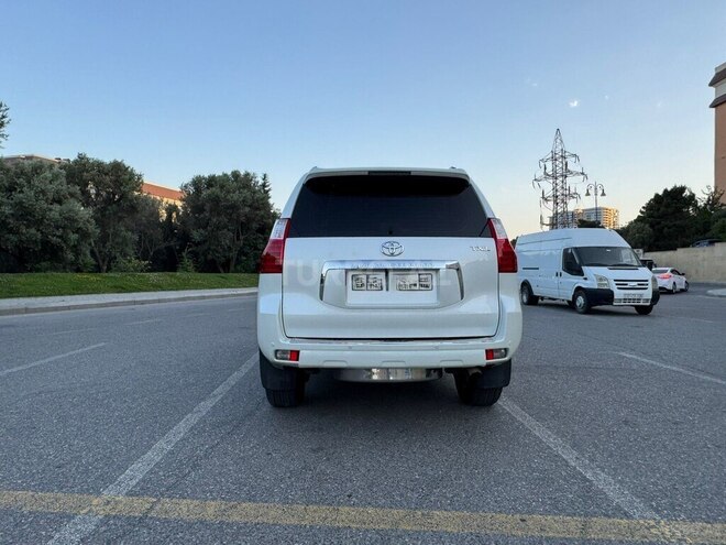 Toyota Land Cruiser Prado 2012, 270,000 km - 2.7 l - Bakı