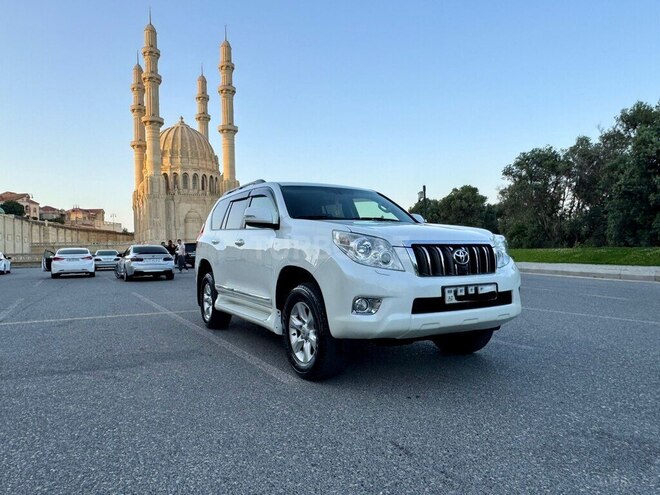 Toyota Land Cruiser Prado 2012, 270,000 km - 2.7 l - Bakı