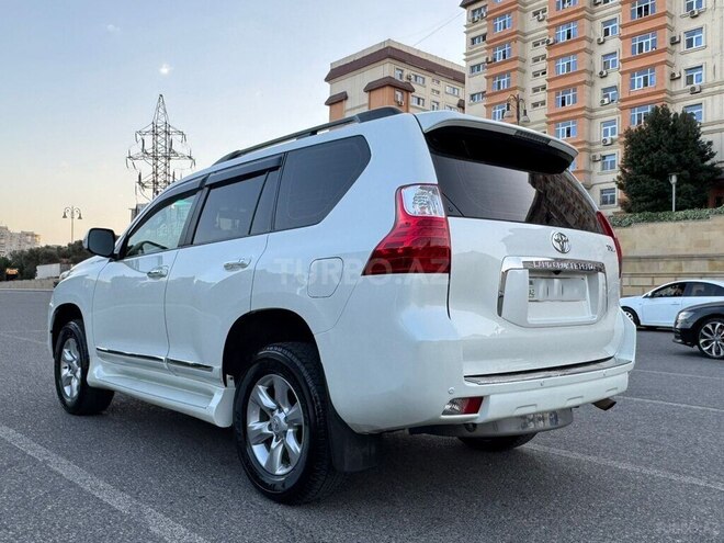 Toyota Land Cruiser Prado 2012, 270,000 km - 2.7 l - Bakı