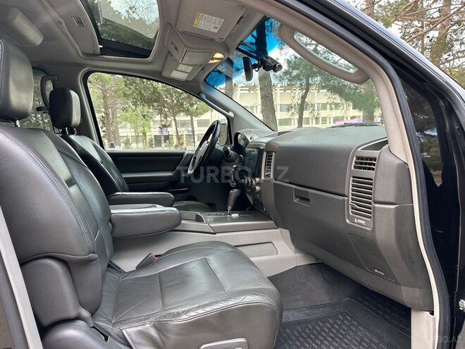 Nissan Armada 2004, 112,335 km - 5.6 л - Bakı