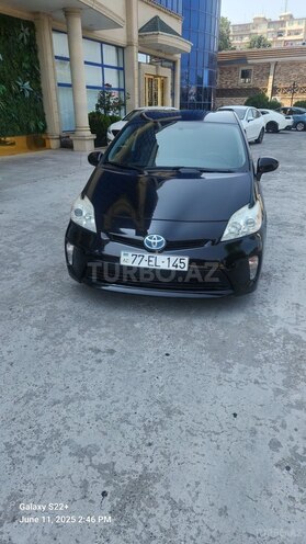 Toyota Prius-1