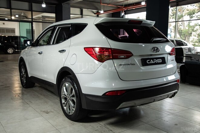 Hyundai Santa Fe-31