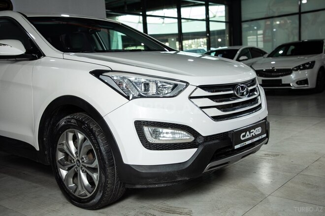 Hyundai Santa Fe-6