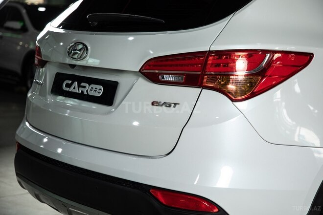 Hyundai Santa Fe-33