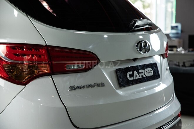 Hyundai Santa Fe-34
