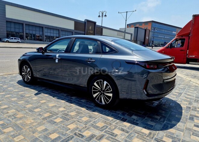 Changan Qiyuan A05 2025, 0 km - 1.5 л - Bakı