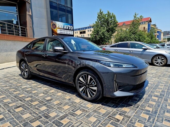 Changan Qiyuan A05 2025, 0 km - 1.5 л - Bakı
