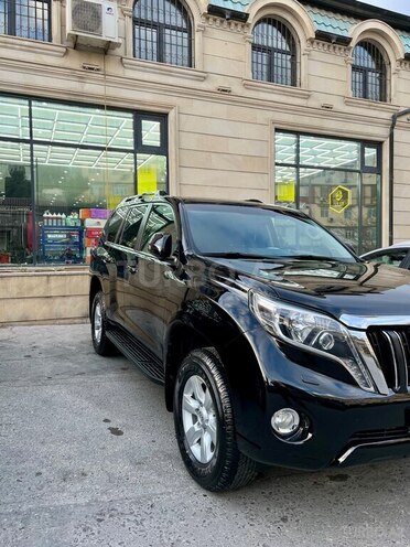 Toyota Land Cruiser Prado-2