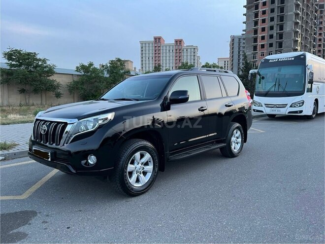 Toyota Land Cruiser Prado-3