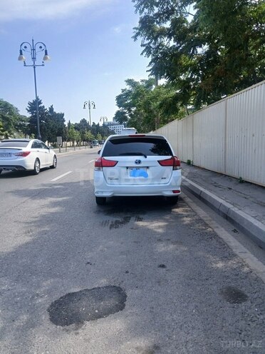 Toyota Corolla Fielder 2017, 130,000 km - 1.5 л - Bakı