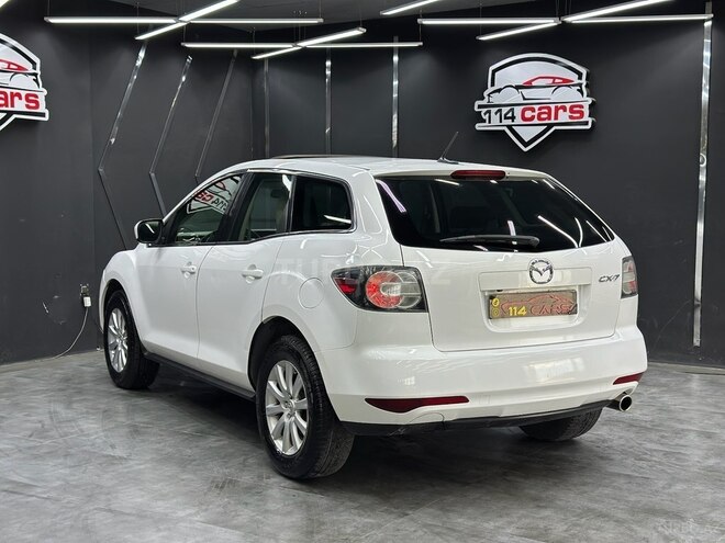 Mazda CX-7-8