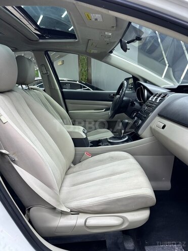 Mazda CX-7-9