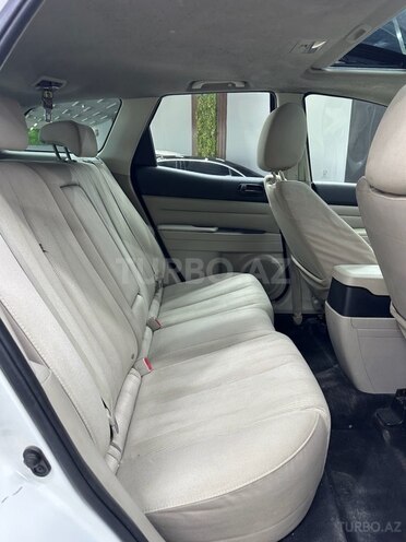Mazda CX-7-10