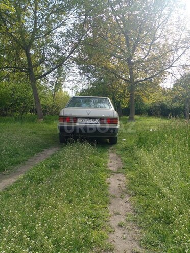 Mercedes 190 1991, 291,000 km - 1.8 l - Qəbələ