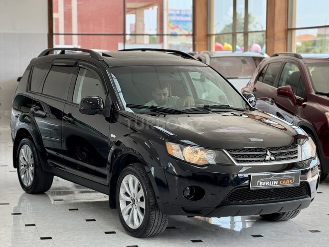 Mitsubishi Outlander-3