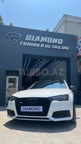 Audi A4 2018, 51,000 km - 2.0 l - Bakı