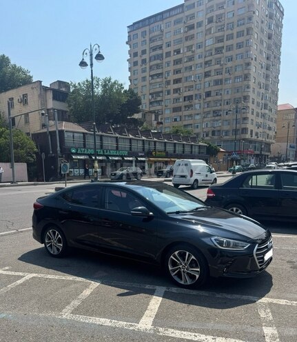 Hyundai Avante 2017, 163,400 km - 1.6 л - Bakı