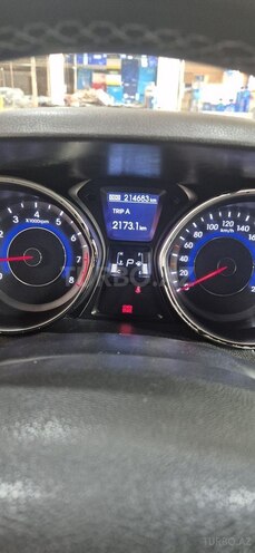 Hyundai Elantra 2012, 214,683 km - 1.8 l - Bakı