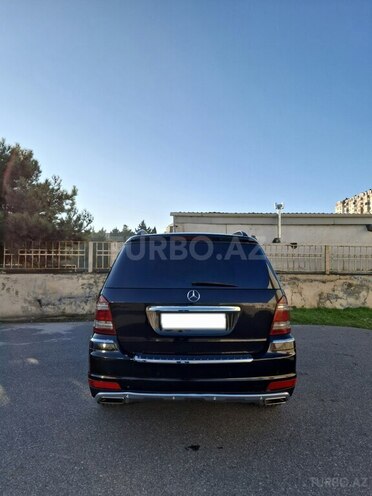 Mercedes GL 320 4MATIC 2009, 300,000 km - 3.2 l - Bakı