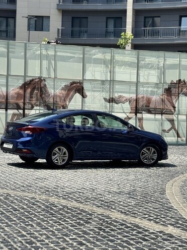 Hyundai Elantra 2019, 93,000 km - 2.0 l - Bakı