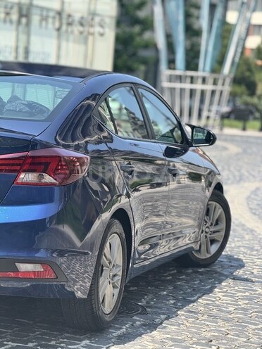 Hyundai Elantra 2019, 93,000 km - 2.0 l - Bakı