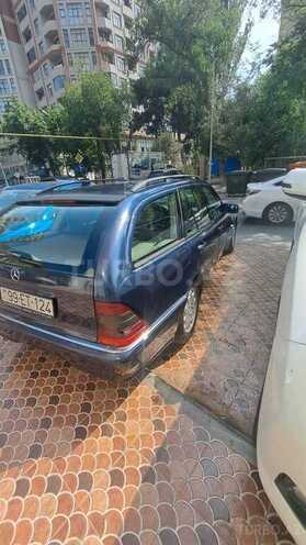 Mercedes C 220 d 2000, 378,000 km - 2.2 л - Bakı