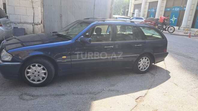 Mercedes C 220 d 2000, 378,000 km - 2.2 л - Bakı
