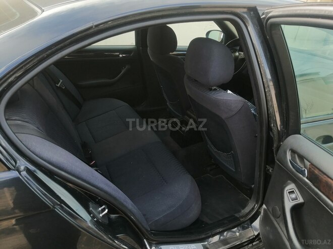 BMW 318 2003, 354,000 km - 2.0 l - Bakı