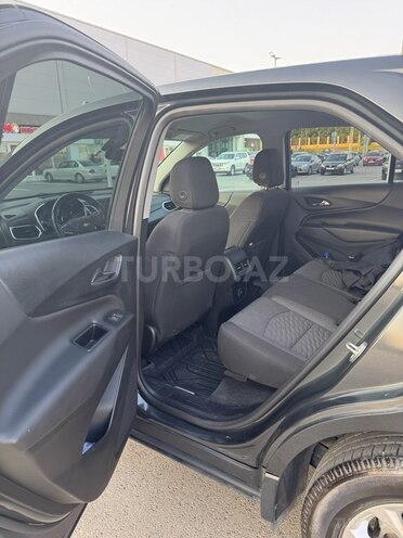 Chevrolet Equinox-12
