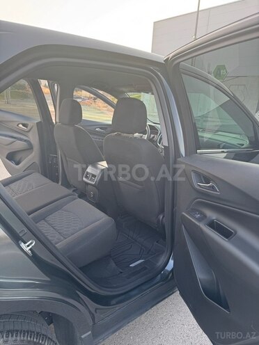 Chevrolet Equinox-13