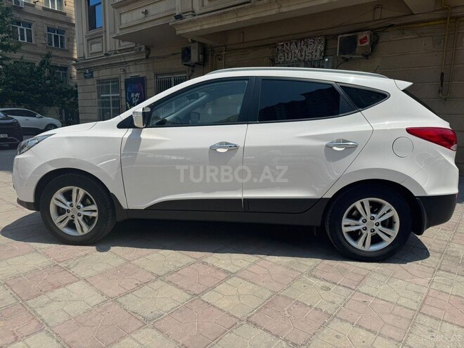 Hyundai ix35 2014, 83,000 km - 2.0 л - Bakı