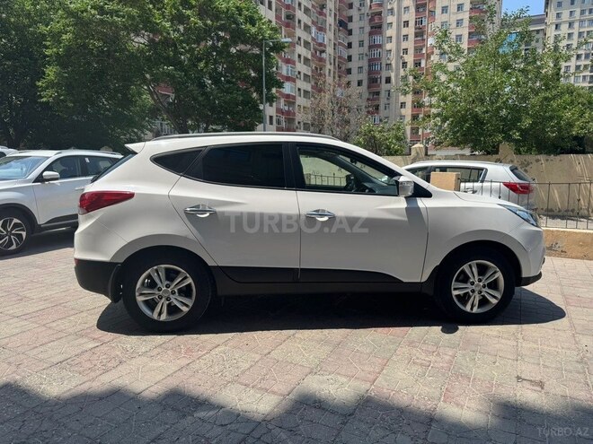 Hyundai ix35 2014, 83,000 km - 2.0 л - Bakı
