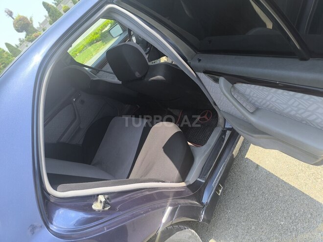 Mercedes C 220 1995, 720,000 km - 2.2 l - Bakı