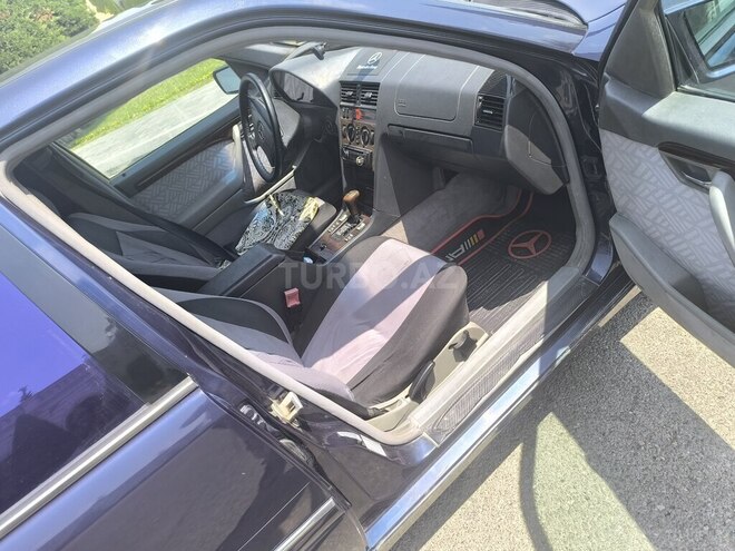Mercedes C 220 1995, 720,000 km - 2.2 l - Bakı