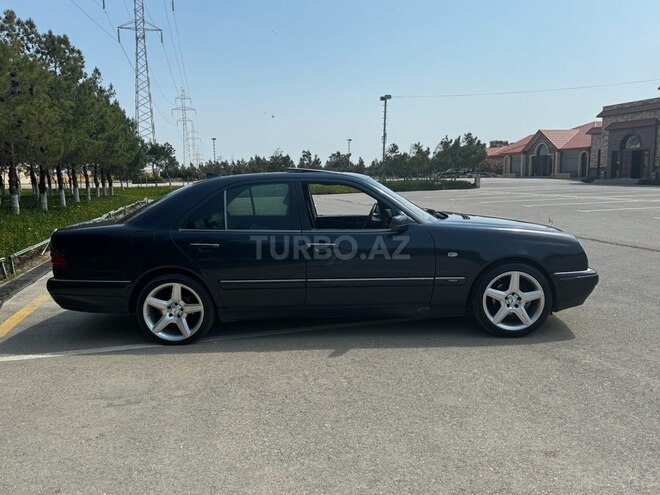 Mercedes E 230 1995, 384,000 km - 2.3 l - Bakı