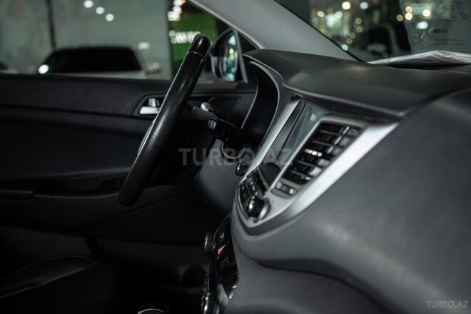 Hyundai Tucson-27