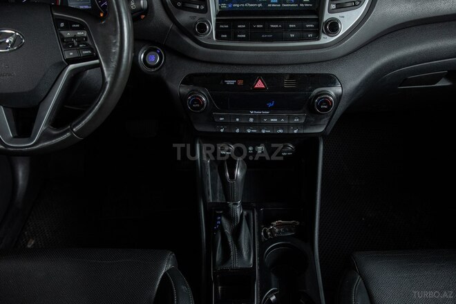 Hyundai Tucson-17