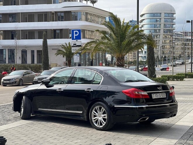 Hyundai Genesis 2011, 175,000 km - 3.8 l - Bakı