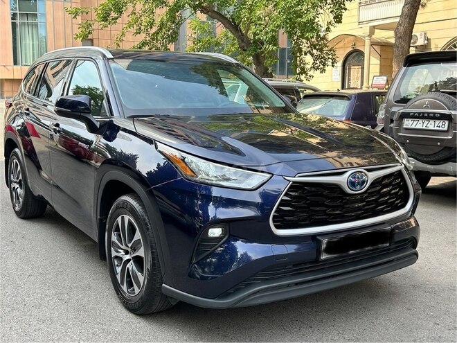 Toyota Highlander-2