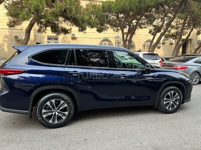 Toyota Highlander-5