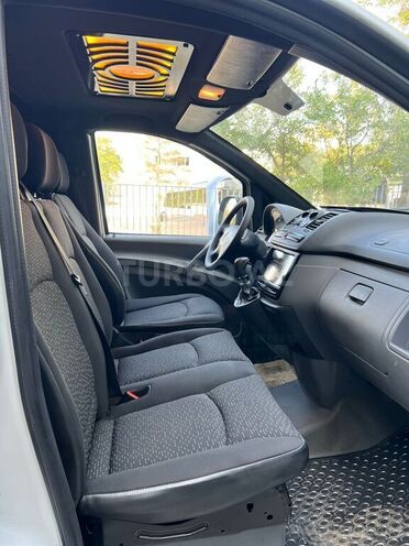 Mercedes Vito 111 2009, 232,525 km - 2.2 l - Bakı