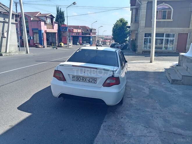 Daewoo Nexia 2011, 402,000 km - 1.5 l - Oğuz