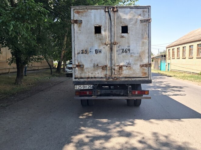 GAZ 2705 1997, 38,200 km - 2.5 l - Qazax