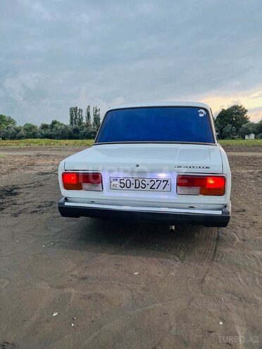 LADA (VAZ) 2107 2009, 95,000 km - 1.6 л - Qusar