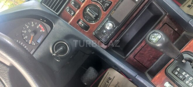 Mercedes C 240 1997, 362,000 km - 2.6 л - Bakı