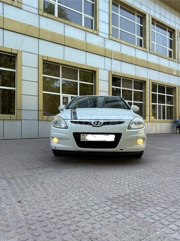 Hyundai i30-4